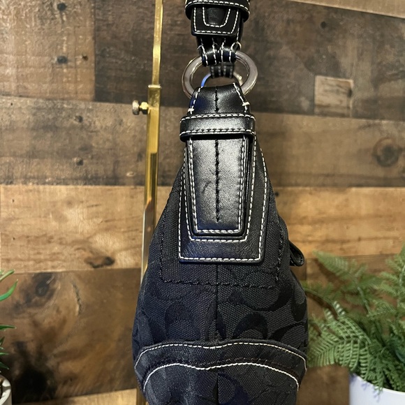 Coach Y2K Hobo Croissant Bag Black Nice Shoulder Purse SoHo Monogram C Logo - Picture 3 of 10